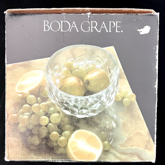 1980’s vintage Kosta Boda, grape bowl. NWOT - Picture 7 of 8